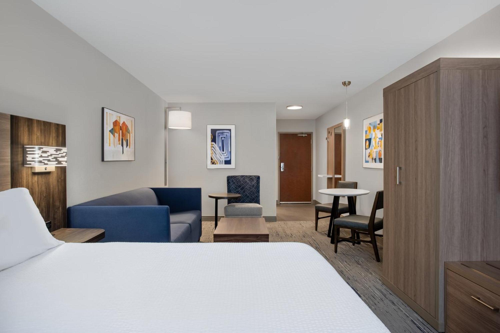 Holiday Inn Express Hotel & Suites Terre Haute By Ihg Eksteriør bilde