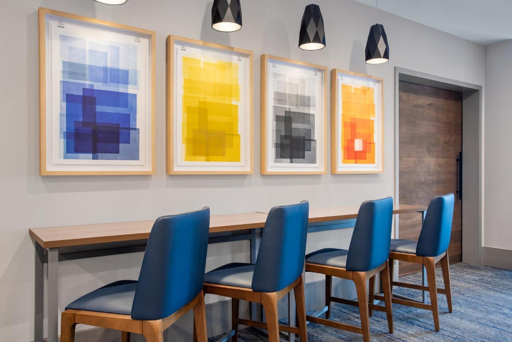 Holiday Inn Express Hotel & Suites Terre Haute By Ihg Eksteriør bilde