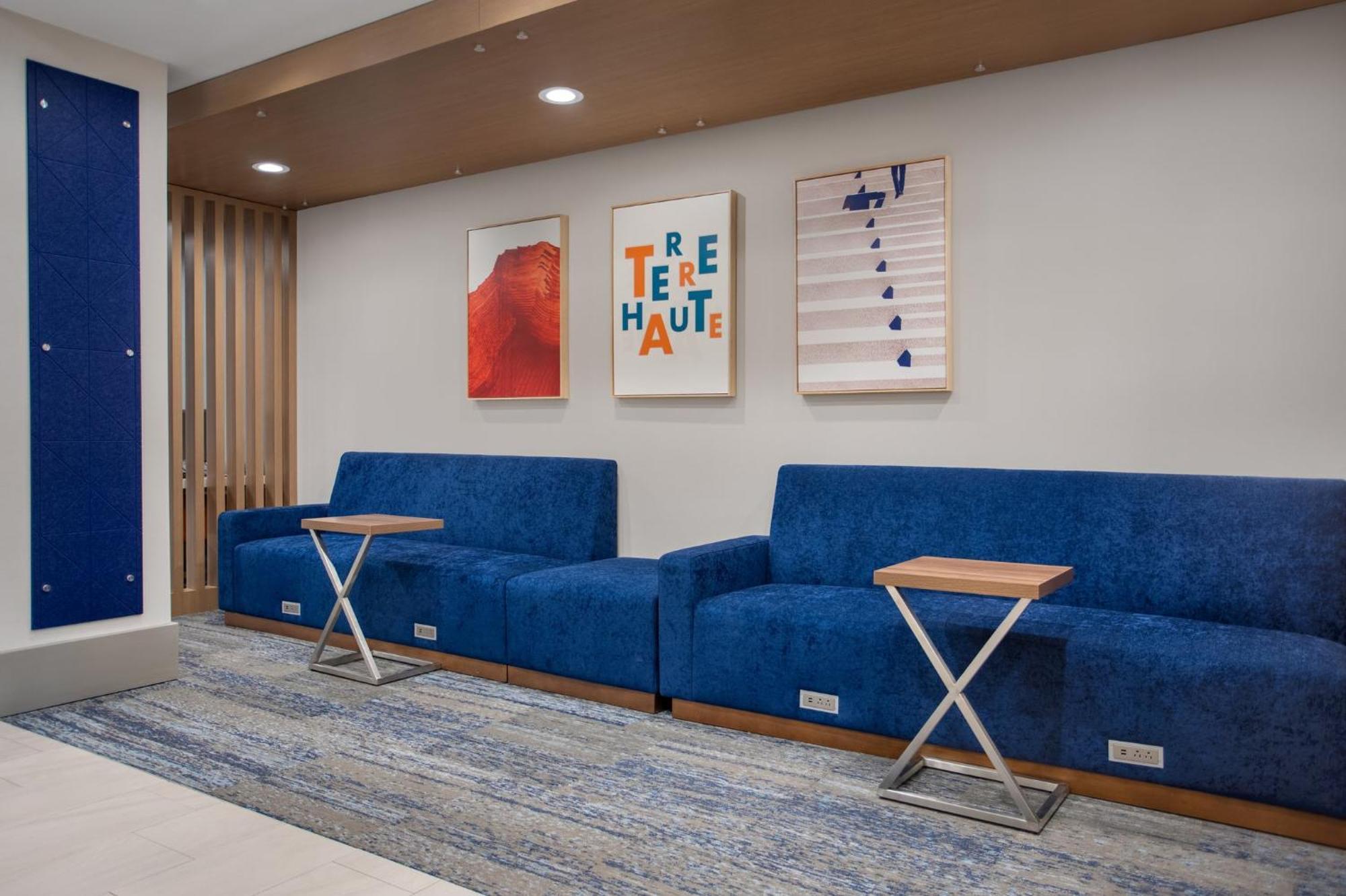Holiday Inn Express Hotel & Suites Terre Haute By Ihg Eksteriør bilde