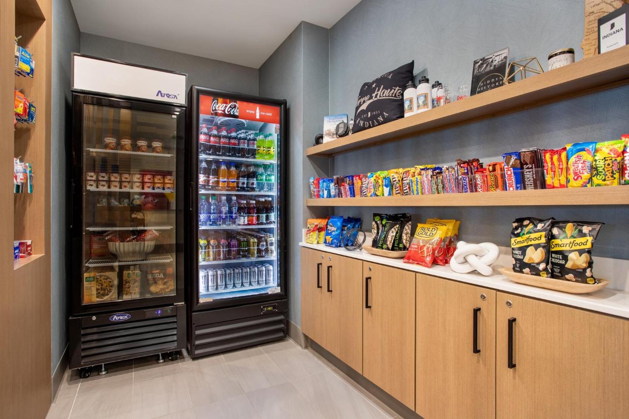 Holiday Inn Express Hotel & Suites Terre Haute By Ihg Eksteriør bilde