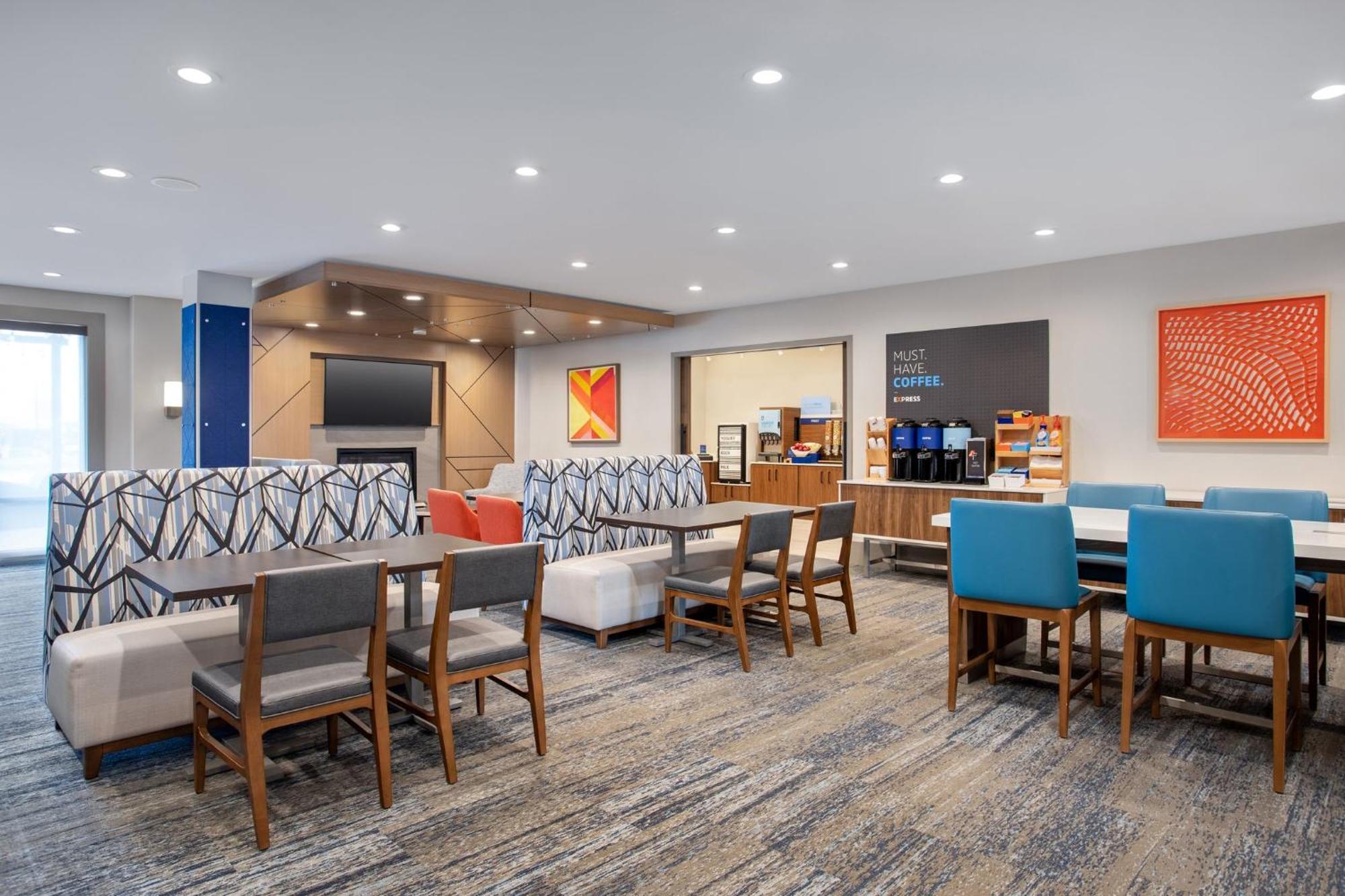Holiday Inn Express Hotel & Suites Terre Haute By Ihg Eksteriør bilde