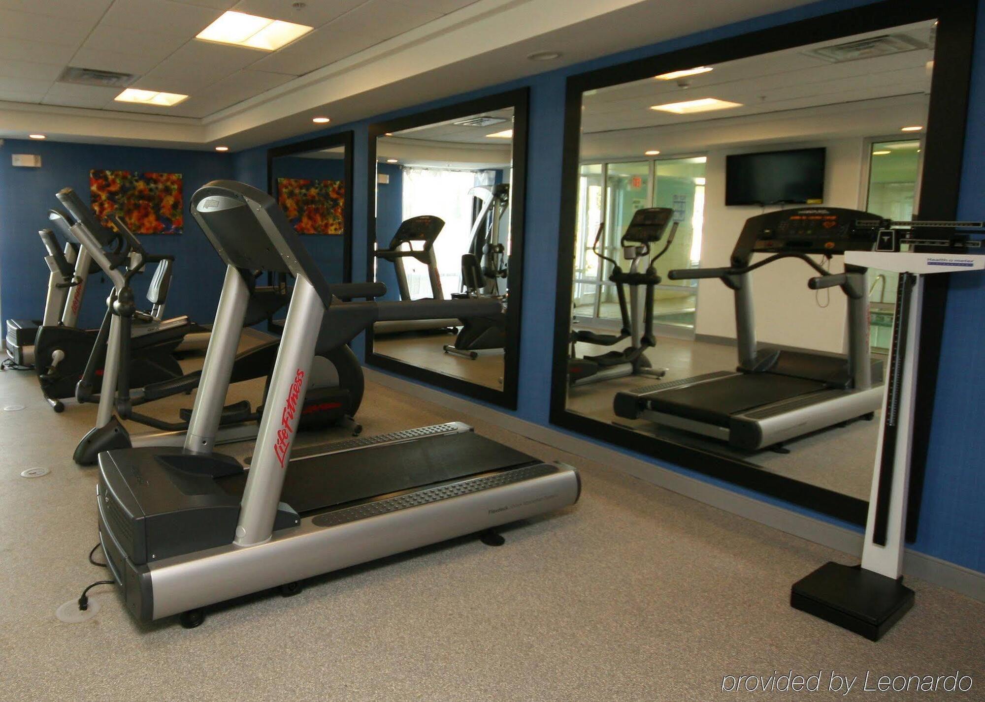 Holiday Inn Express Hotel & Suites Terre Haute By Ihg Eksteriør bilde