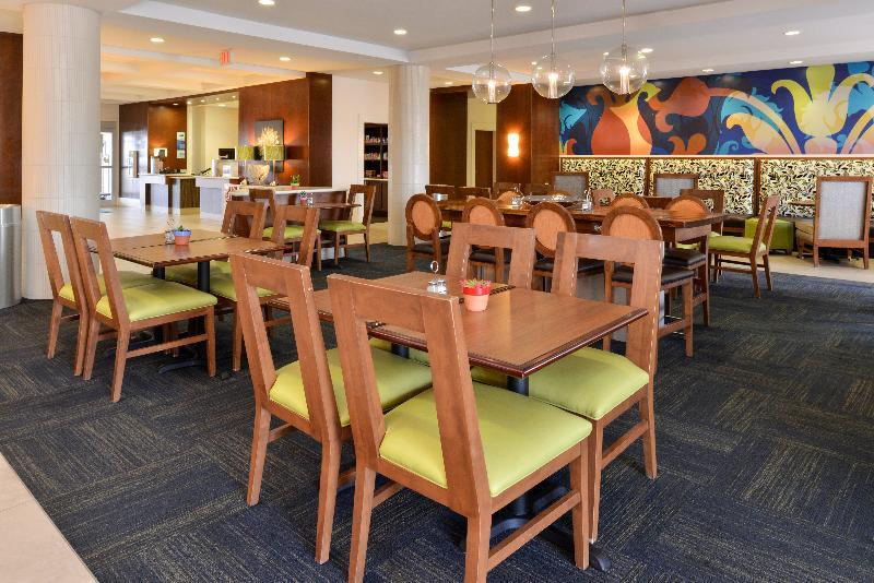Holiday Inn Express Hotel & Suites Terre Haute By Ihg Eksteriør bilde