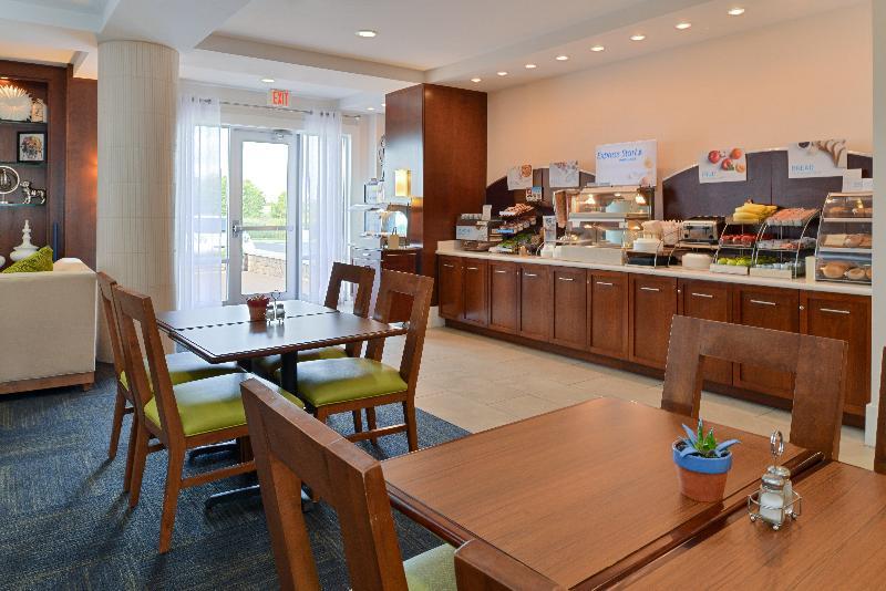 Holiday Inn Express Hotel & Suites Terre Haute By Ihg Eksteriør bilde